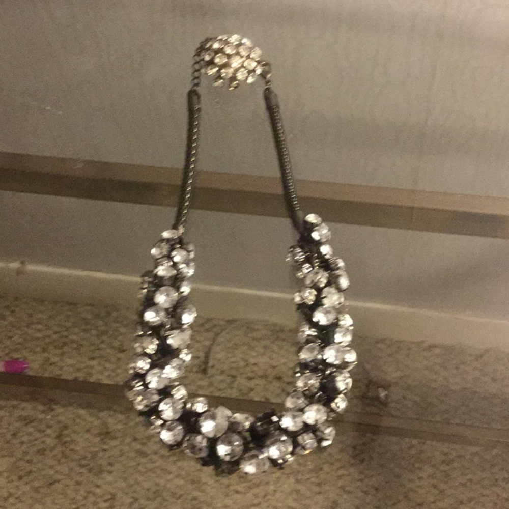TRACI LYNN BLACK NECKLACE & RING WITH RHINESTONES